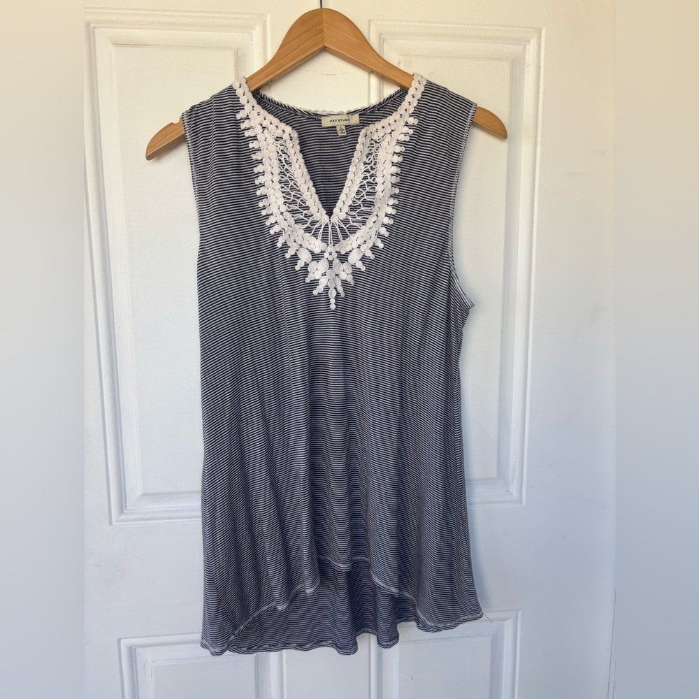 Max Studio Size L Nautical Navy White Striped Knit Tank Top Crochet Embroidered